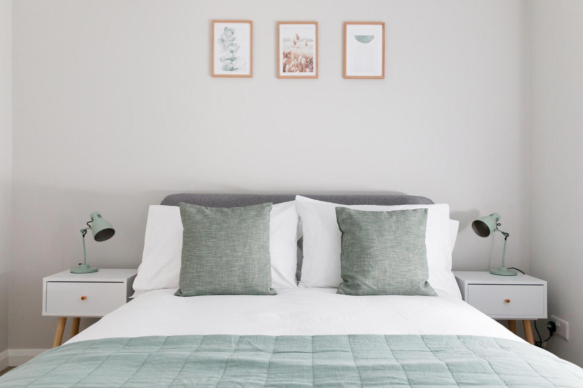 Little Blue By The Butler Collection Apartment Chichester Luaran gambar